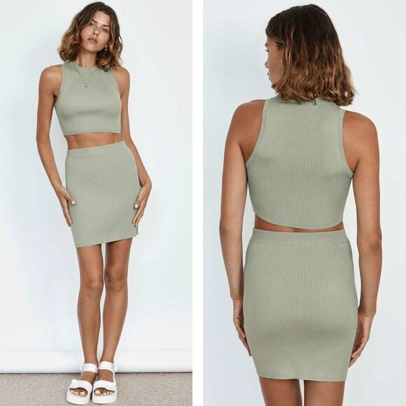 NWT WILFRED Aritzia Reso High Waisted Knit Mini Skirt Size Medium Sage Green - Picture 1 of 8